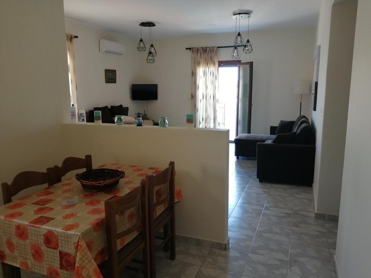 הוילה באטסי Sofirene Sea View מראה חיצוני תמונה