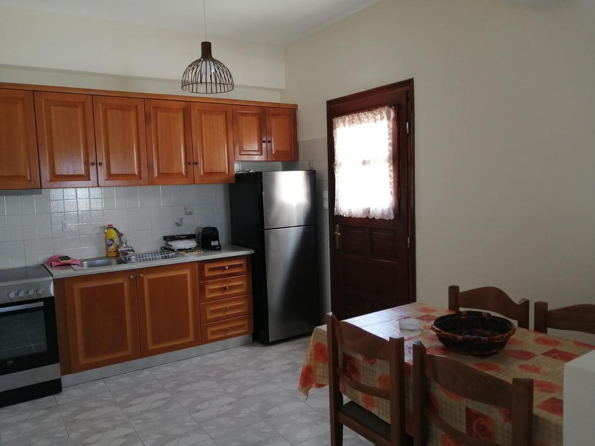 הוילה באטסי Sofirene Sea View מראה חיצוני תמונה