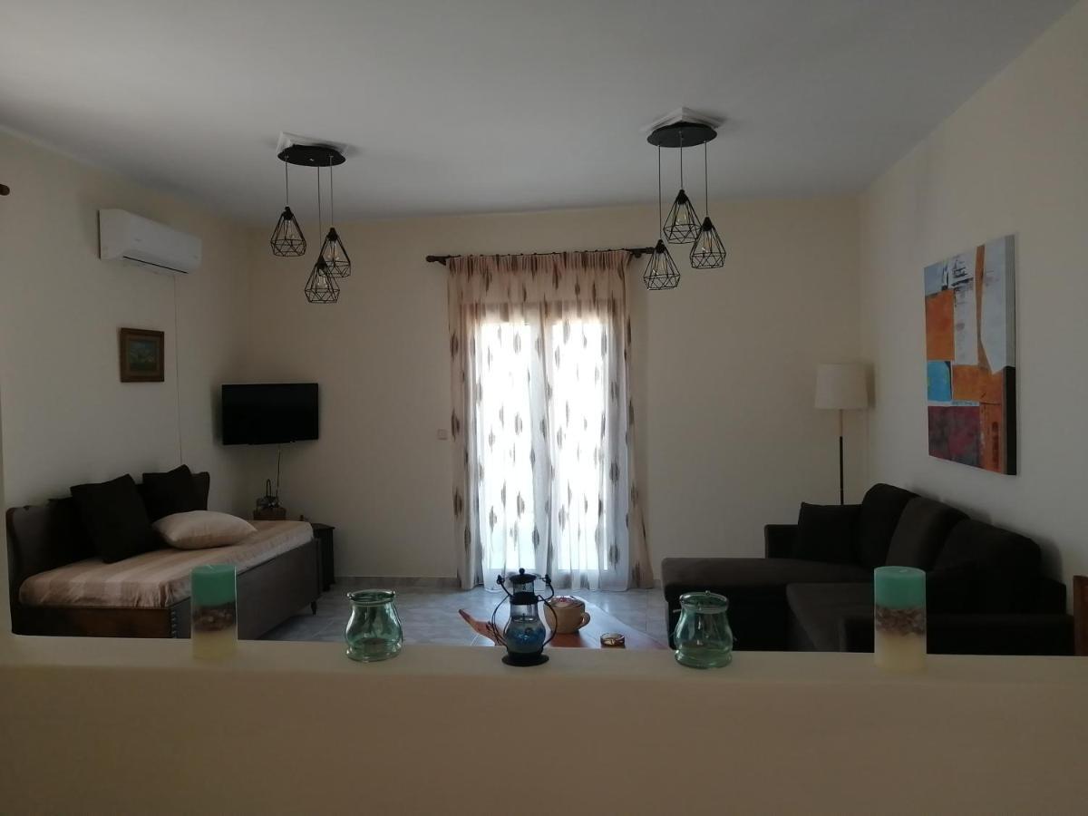 הוילה באטסי Sofirene Sea View מראה חיצוני תמונה